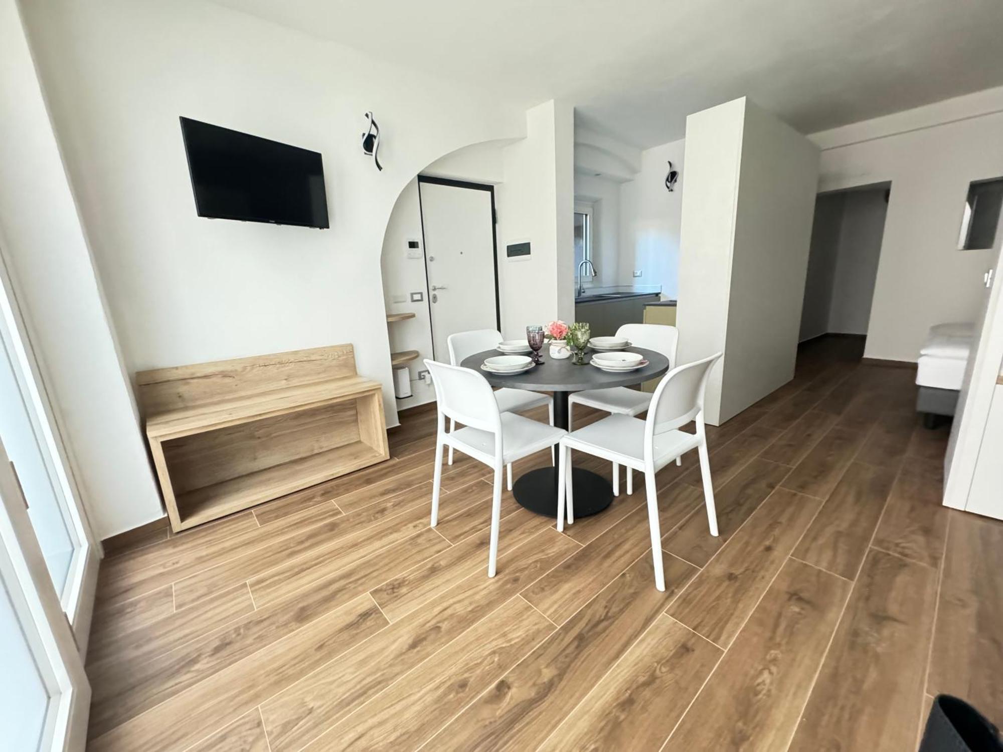 Aquila Apartment Arco Luaran gambar